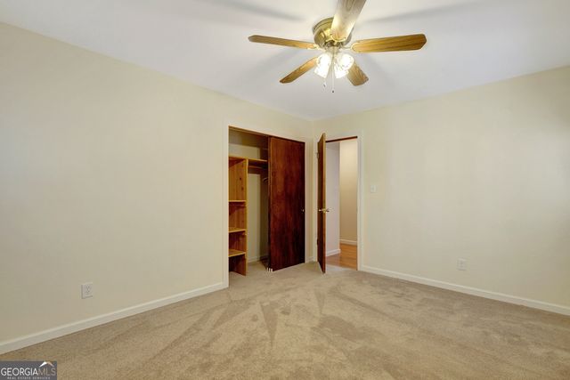 10185 Henry Mill Road, Chattahoochee Hills, GA 30213