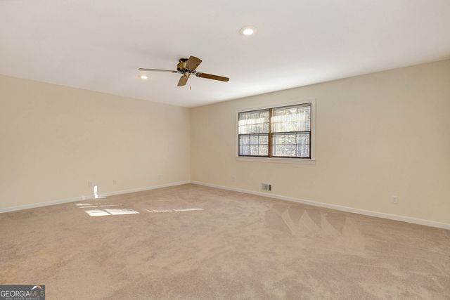 10185 Henry Mill Road, Chattahoochee Hills, GA 30213