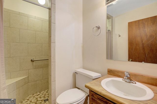 10185 Henry Mill Road, Chattahoochee Hills, GA 30213