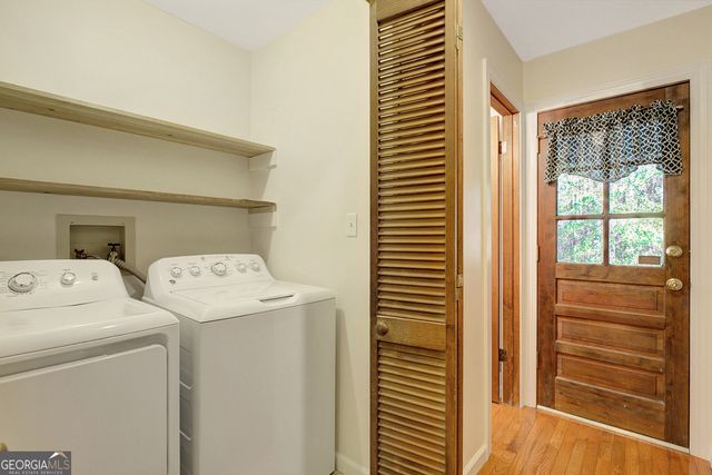 10185 Henry Mill Road, Chattahoochee Hills, GA 30213