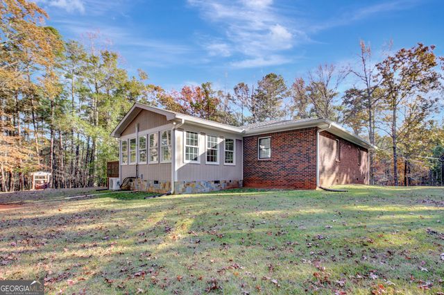 10185 Henry Mill Road, Chattahoochee Hills, GA 30213