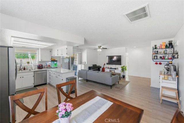 1123 Herzel Avenue, Lancaster, CA 93535