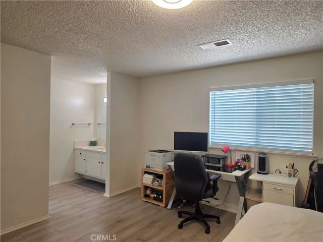 1123 Herzel Avenue, Lancaster, CA 93535