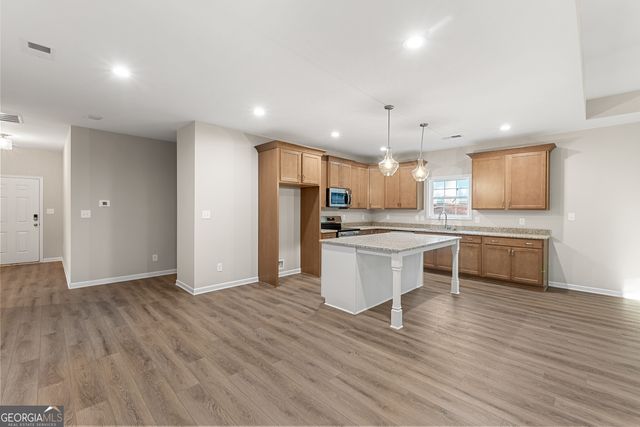 707 Jasmine Drive, Macon, GA 31211