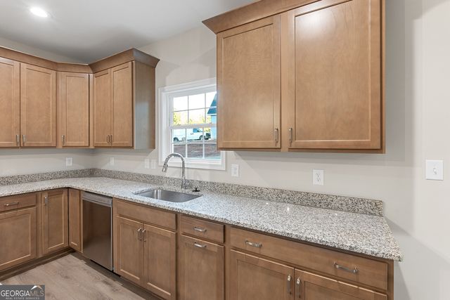 707 Jasmine Drive, Macon, GA 31211