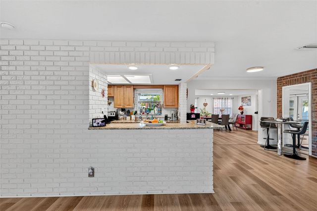 11761 80TH AVENUE, Seminole, FL 33772