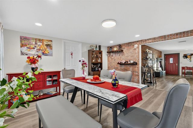 11761 80TH AVENUE, Seminole, FL 33772