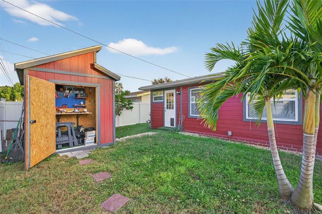 11761 80TH AVENUE, Seminole, FL 33772