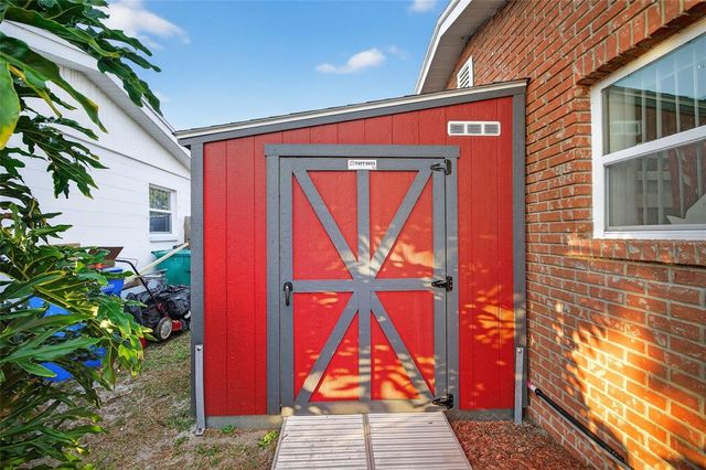 11761 80TH AVENUE, Seminole, FL 33772