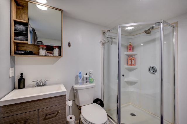 20 Lake Pines Circle, Conway, NH 03818