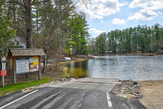 20 Lake Pines Circle, Conway, NH 03818