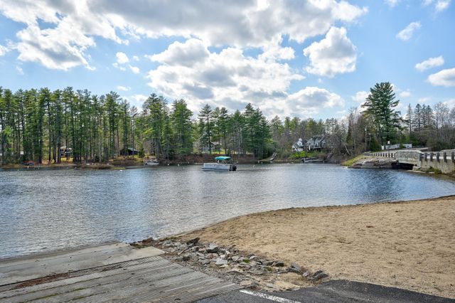 20 Lake Pines Circle, Conway, NH 03818