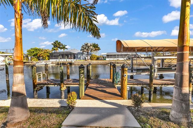 700 LONGBEACH COURT, Punta Gorda, FL 33950