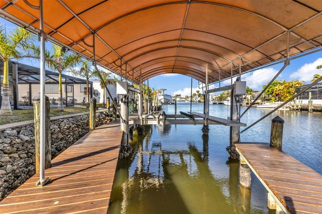 700 LONGBEACH COURT, Punta Gorda, FL 33950