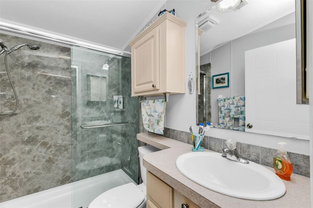 Image 23 of property listing at 700 LONGBEACH COURT, Punta Gorda, FL 33950