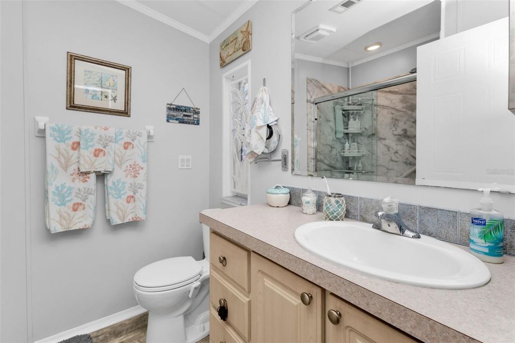 Image 27 of property listing at 700 LONGBEACH COURT, Punta Gorda, FL 33950