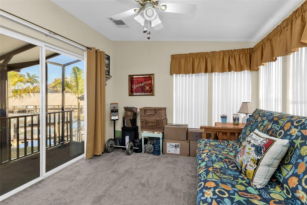 Image 38 of property listing at 700 LONGBEACH COURT, Punta Gorda, FL 33950