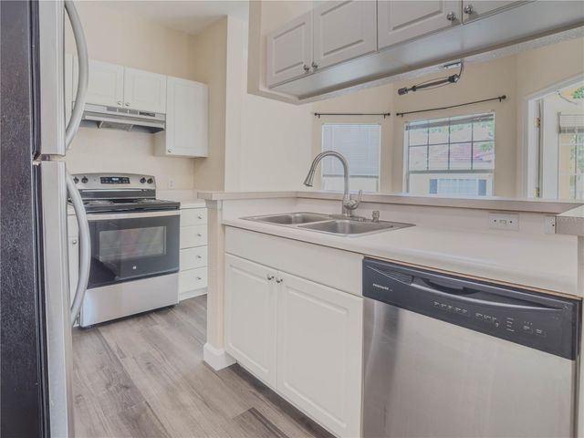 2226 ARBOR LAKES CIRCLE, Sanford, FL 32771