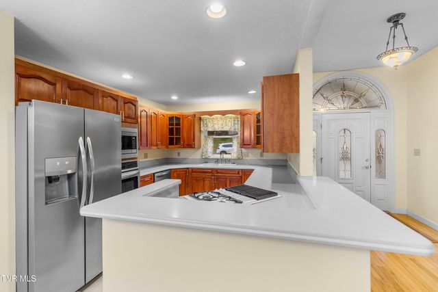 1401 Brookfield Drive, Morristown, TN 37814