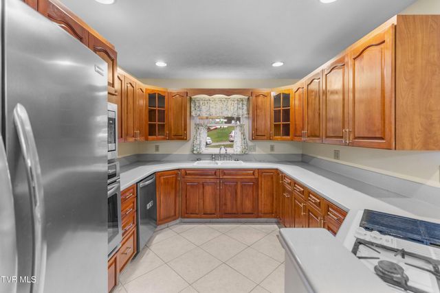 1401 Brookfield Drive, Morristown, TN 37814