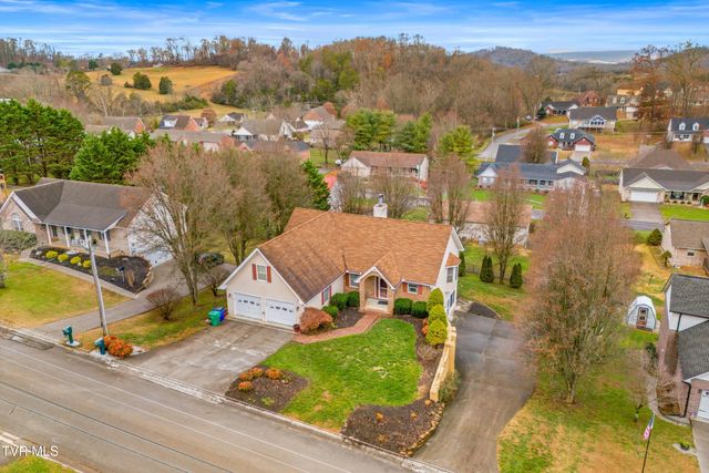 1401 Brookfield Drive, Morristown, TN 37814