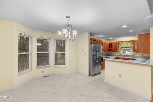 1401 Brookfield Drive, Morristown, TN 37814