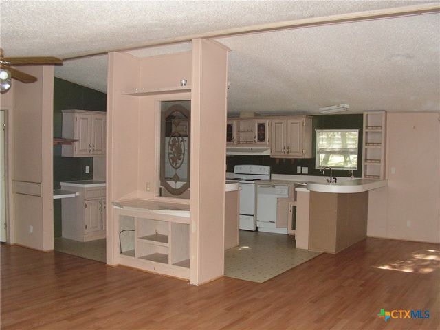 532 Grandview Bend, Canyon Lake, TX 78133