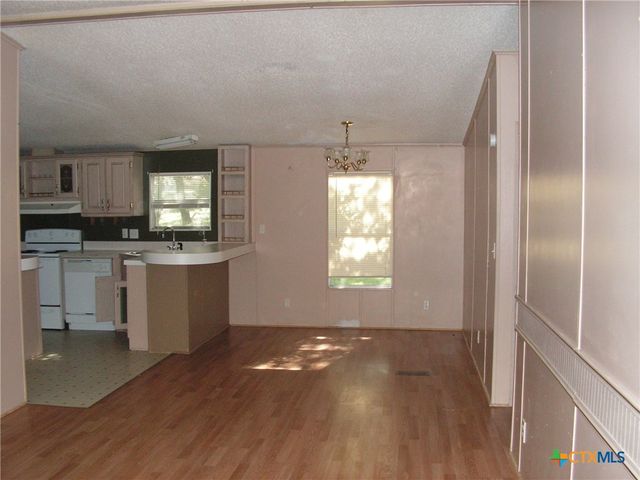 532 Grandview Bend, Canyon Lake, TX 78133