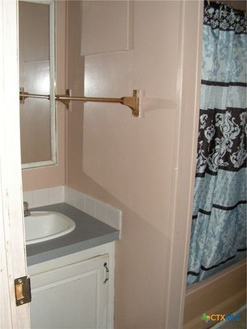 532 Grandview Bend, Canyon Lake, TX 78133