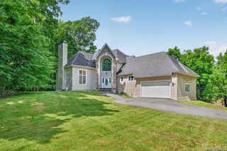 21 Huyler Drive, Hyde Park, NY 12538