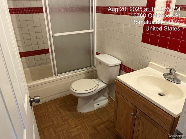 15760 Oakbrook Street, Romulus, MI 48174