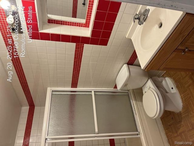 15760 Oakbrook Street, Romulus, MI 48174