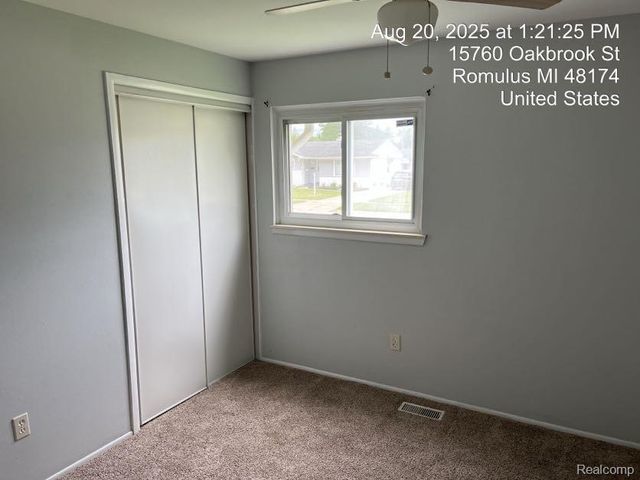 15760 Oakbrook Street, Romulus, MI 48174