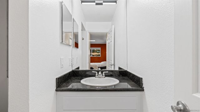 9860 Dale Avenue C4, Spring Valley, CA 91977