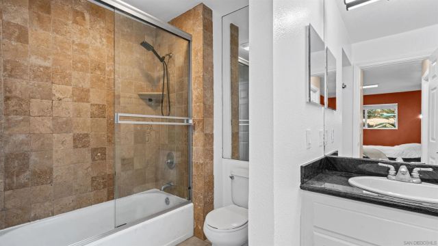 9860 Dale Avenue C4, Spring Valley, CA 91977