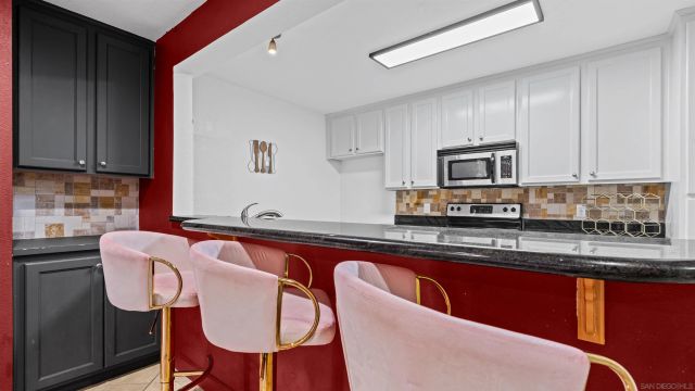 9860 Dale Avenue C4, Spring Valley, CA 91977