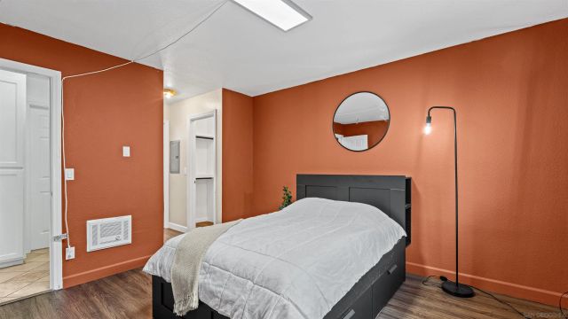 9860 Dale Avenue C4, Spring Valley, CA 91977