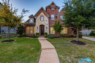 8616 Tuscan Oaks Drive, Mckinney, TX 75071