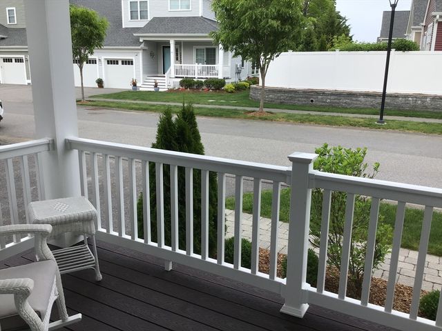 27 Mariners Way 27, Plymouth, MA 02360