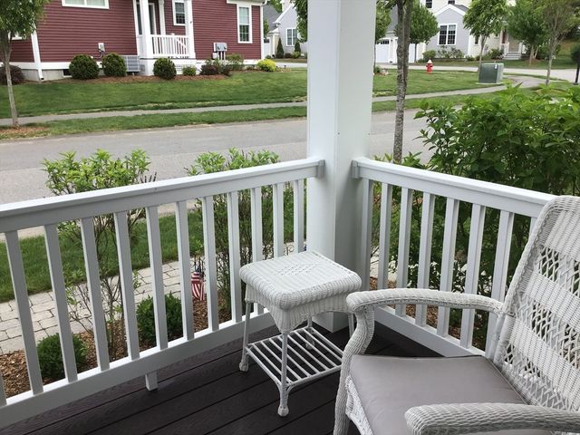 27 Mariners Way 27, Plymouth, MA 02360