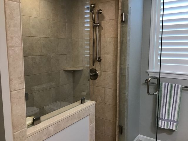 27 Mariners Way 27, Plymouth, MA 02360