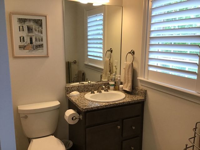 27 Mariners Way 27, Plymouth, MA 02360