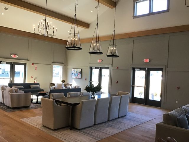 27 Mariners Way 27, Plymouth, MA 02360
