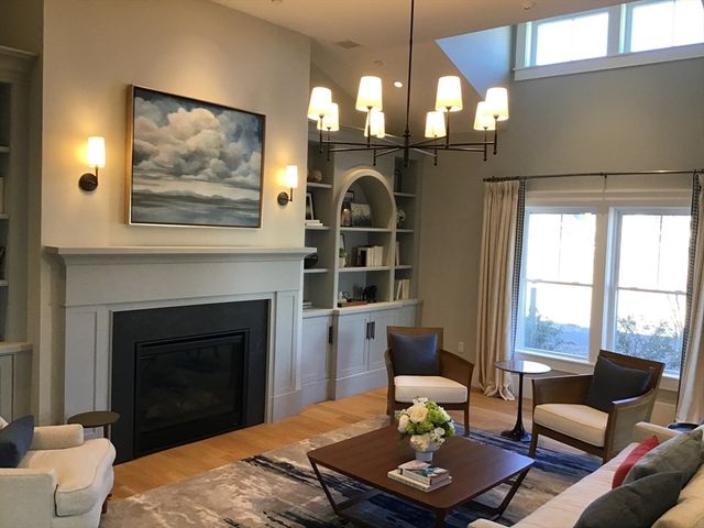 27 Mariners Way 27, Plymouth, MA 02360