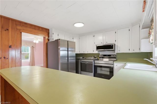 2356 Brushy Mountain Road, Wilkesboro, NC 28697