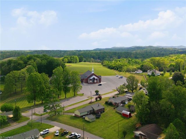 2356 Brushy Mountain Road, Wilkesboro, NC 28697