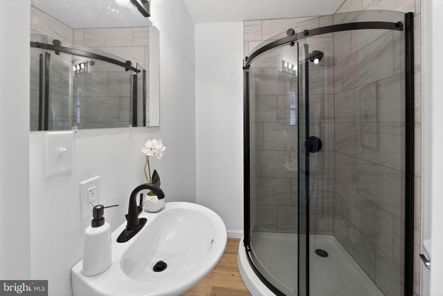 2011 E KINGS HWY, Coatesville, PA 19320