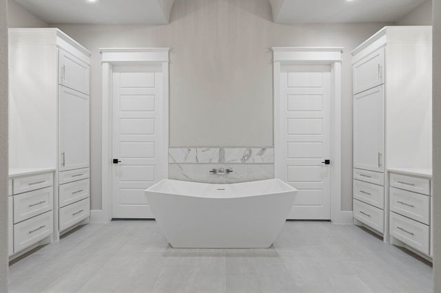 282 Red Hawk Road, Huntsville, TX 77340