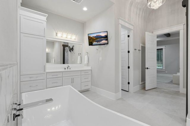 282 Red Hawk Road, Huntsville, TX 77340