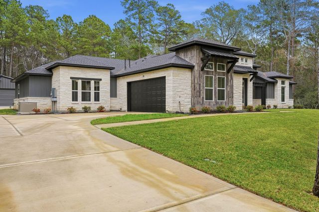 282 Red Hawk Road, Huntsville, TX 77340